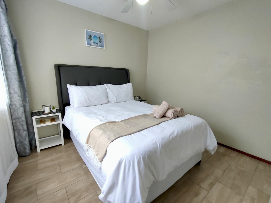 2 Bedroom Property for Sale in Mount Kos North West